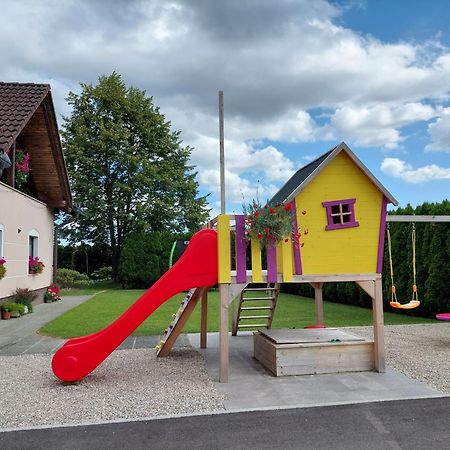 Apartma Zirovnik Cerklje na Gorenjskem Esterno foto