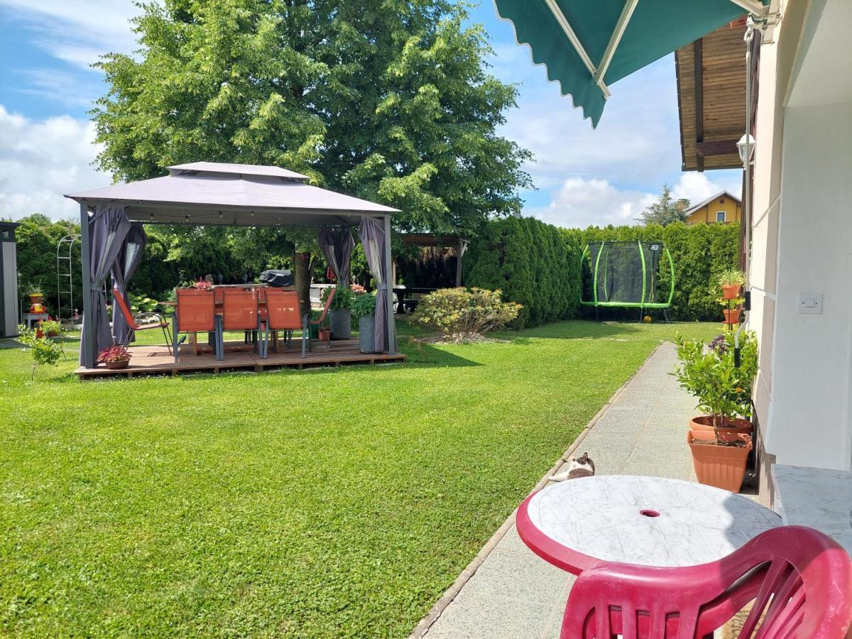 Apartma Zirovnik Cerklje na Gorenjskem Esterno foto