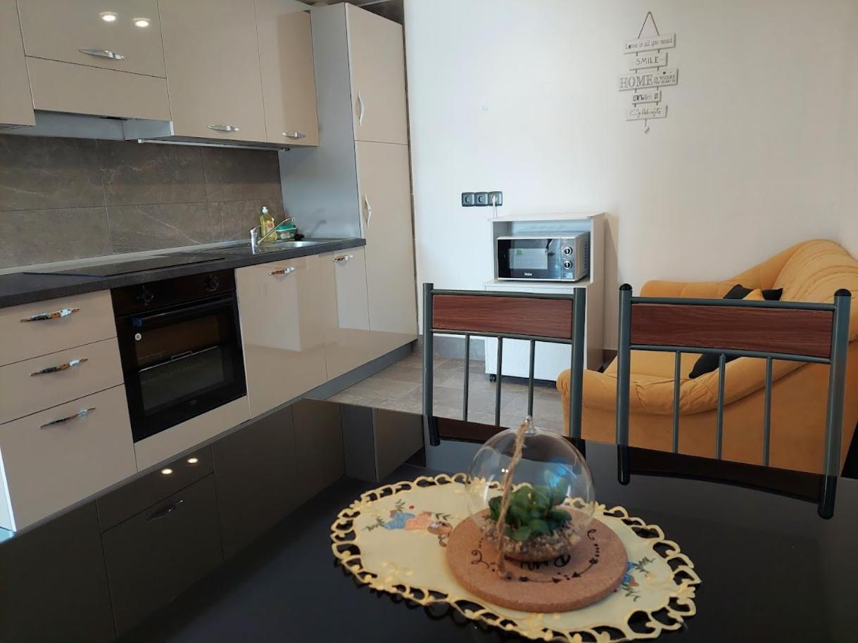 Apartma Zirovnik Cerklje na Gorenjskem Esterno foto
